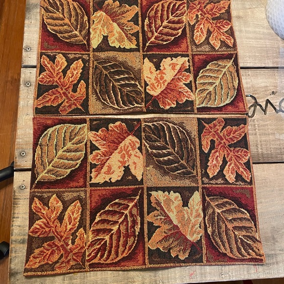 Fall Leaves Tapestry Placemat (Set of 2) - Picture 3 of 3